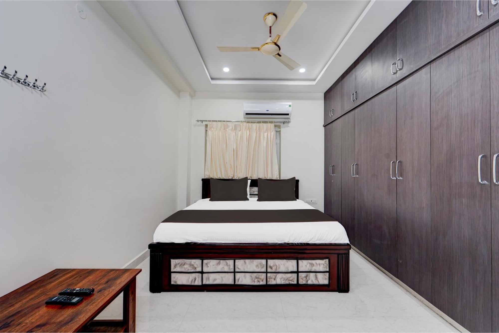 Collection O Sree Balaji Hospitality Services Tirupati Exterior foto