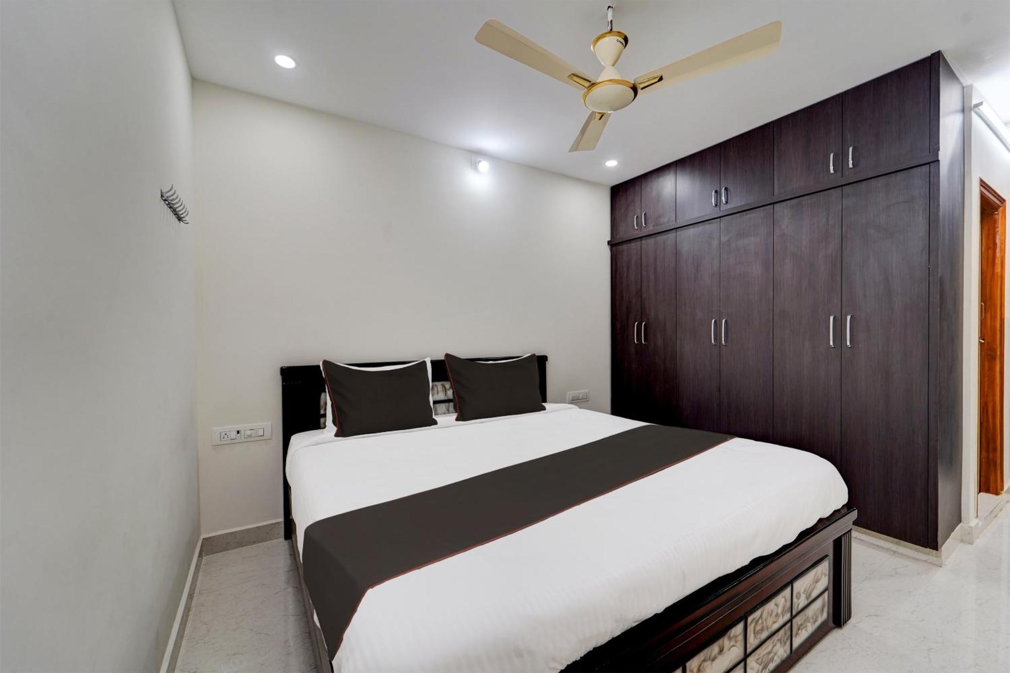 Collection O Sree Balaji Hospitality Services Tirupati Exterior foto